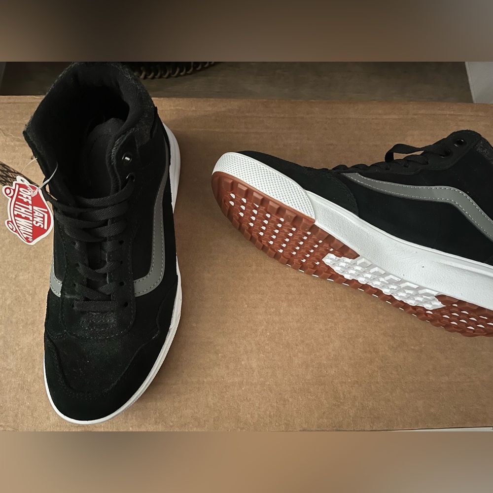 High top vans (offers welcome)
